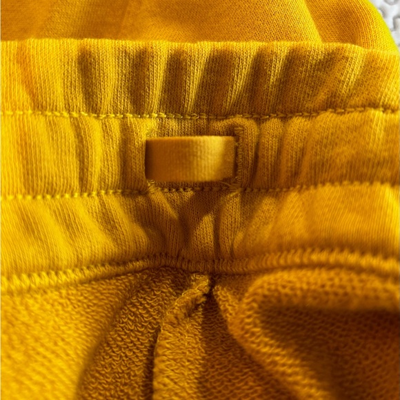 Fabletics Zip Front Pocket Sweat Pants/Joggers in Bright Yellow Sz XS - Picture 9 of 12